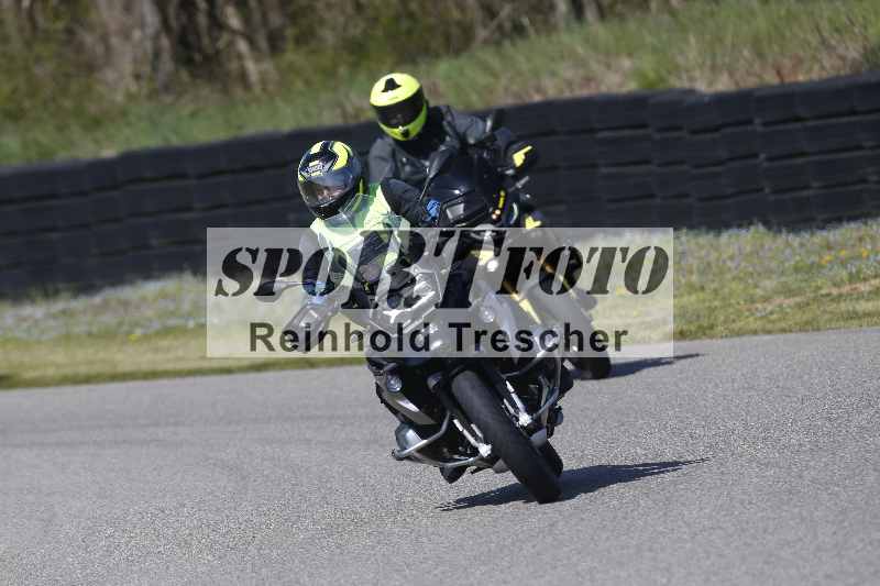 /01 02.04.2026 MAZ ADR/Gruppe gelb Gruppe gruen/Instruktoren